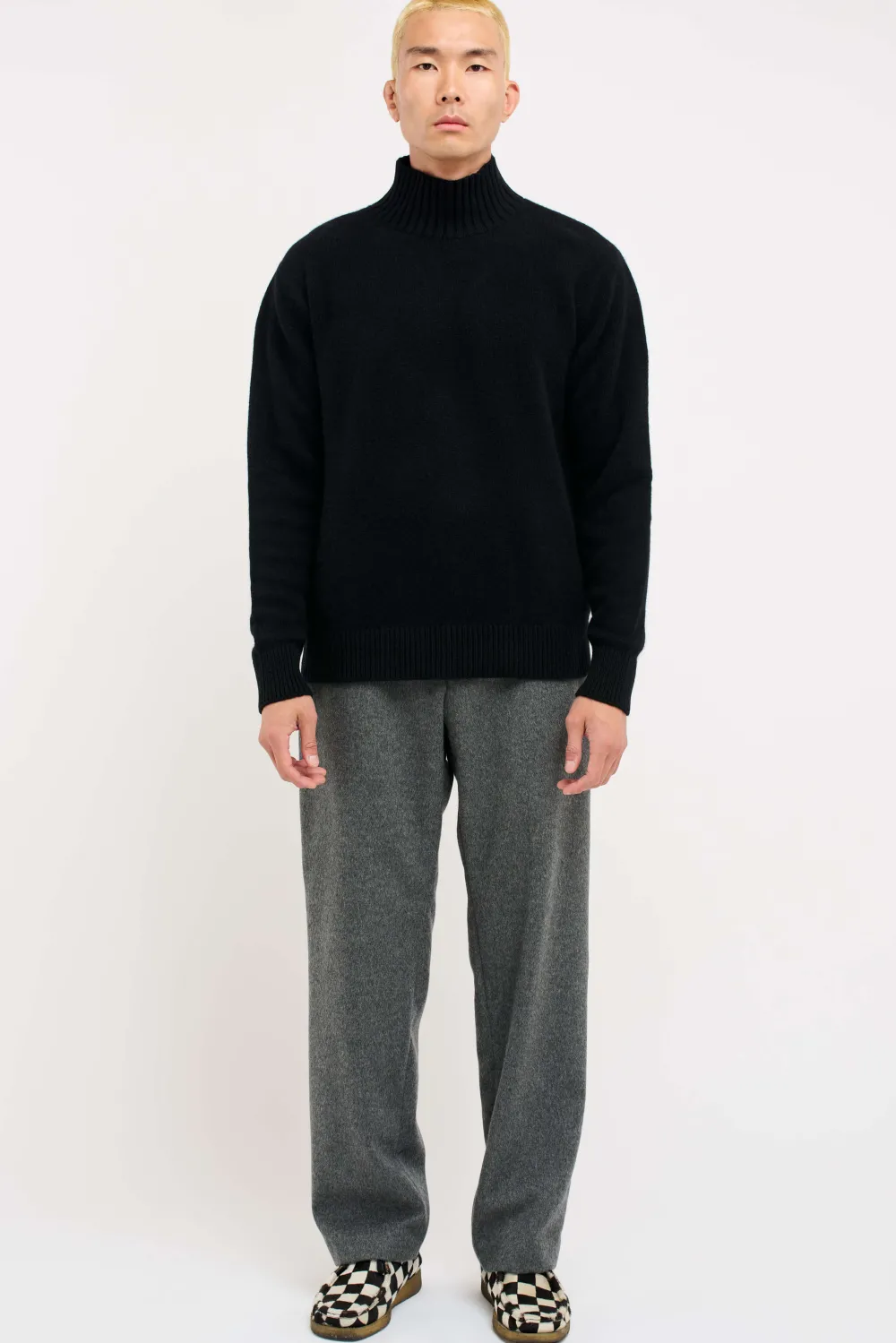 Women The Elder Statesman Relaxed Turtleneck